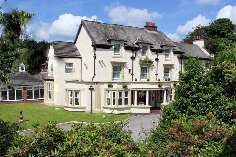 Briars Hall Hotel Burscough Exterior foto